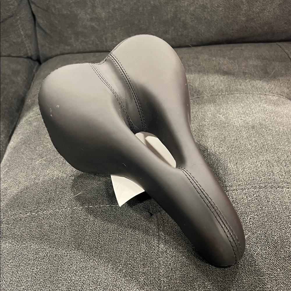 Black Echelon Bicycle Saddle